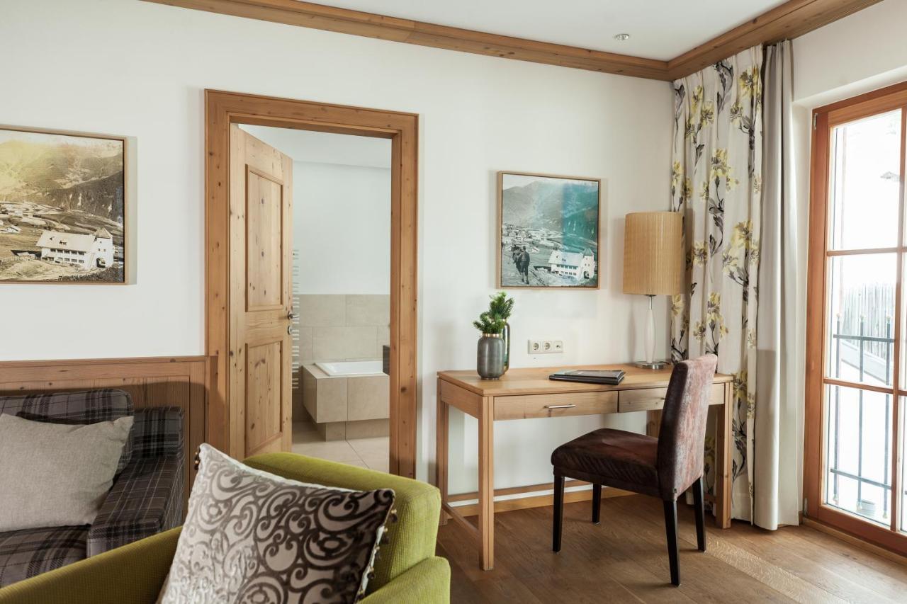 Schlosshotel Fiss Zewnętrze zdjęcie