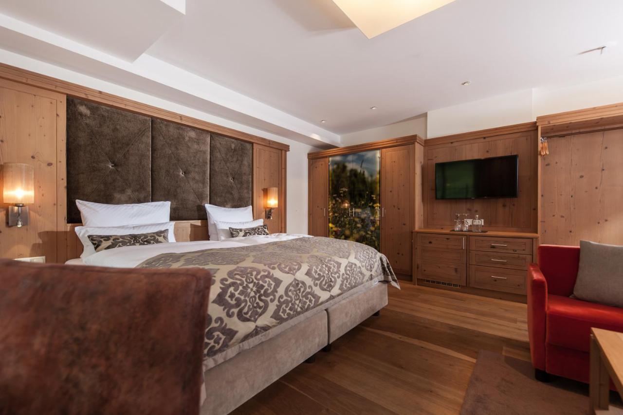 Schlosshotel Fiss Zewnętrze zdjęcie